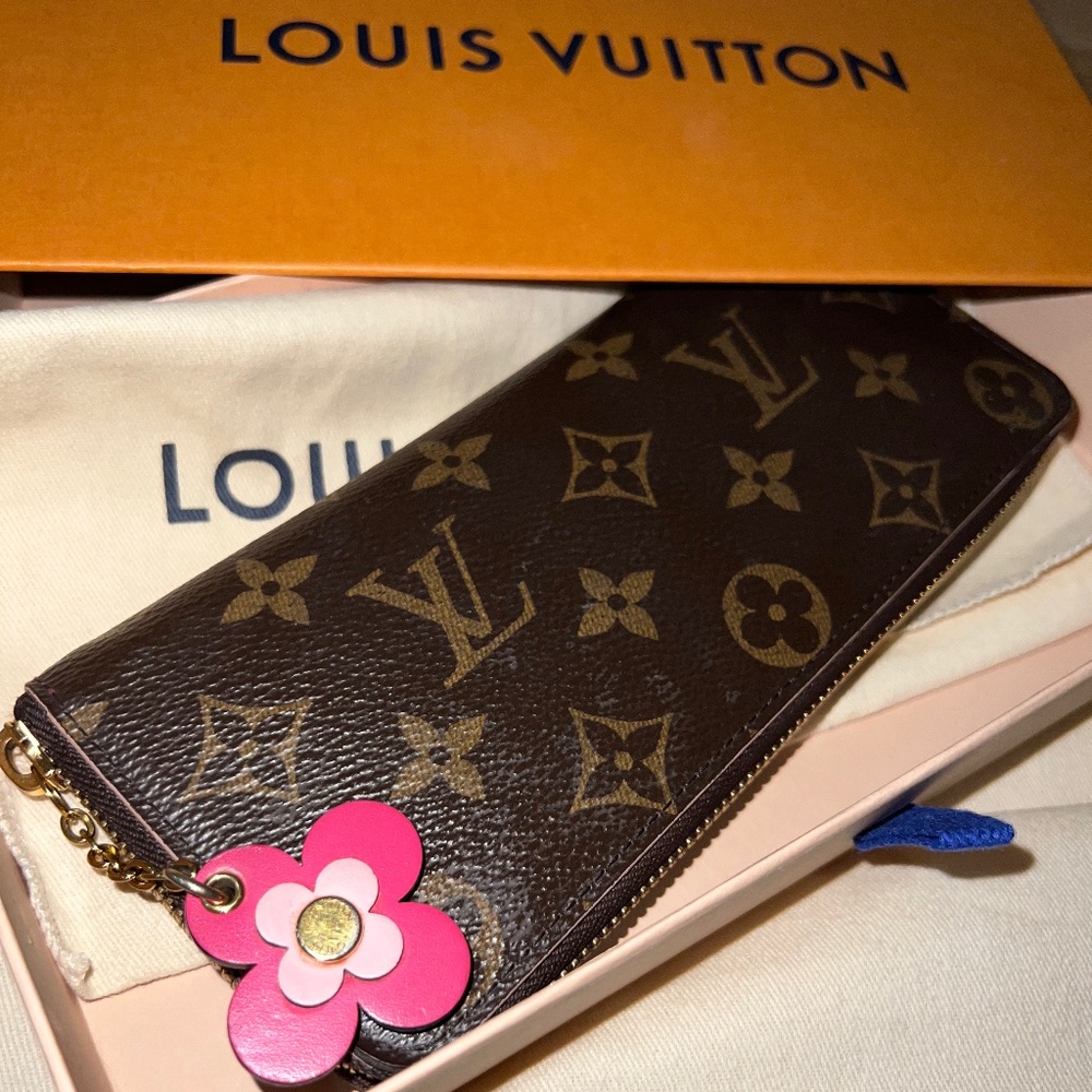 Louis Vuitton Wallet